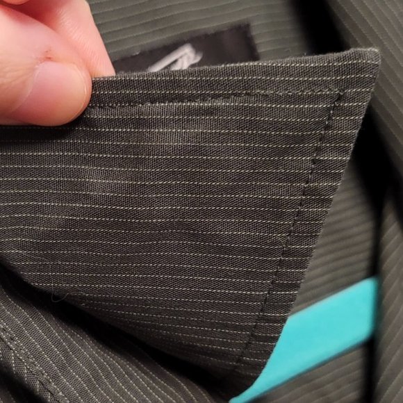 ๐2 for $30!๐ Forsyth Dark Green Stripe Button-Up Collar Shirt - Picture 5 of 7